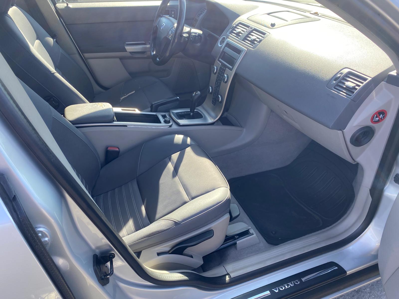 VOLVO V50 T5 AWD Kinetic Geartronic-image-12