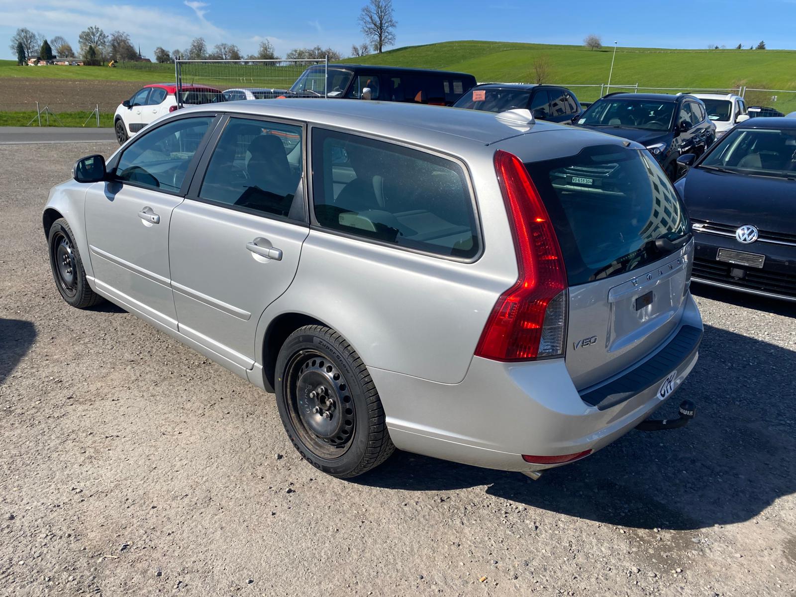 VOLVO V50 T5 AWD Kinetic Geartronic-image-2