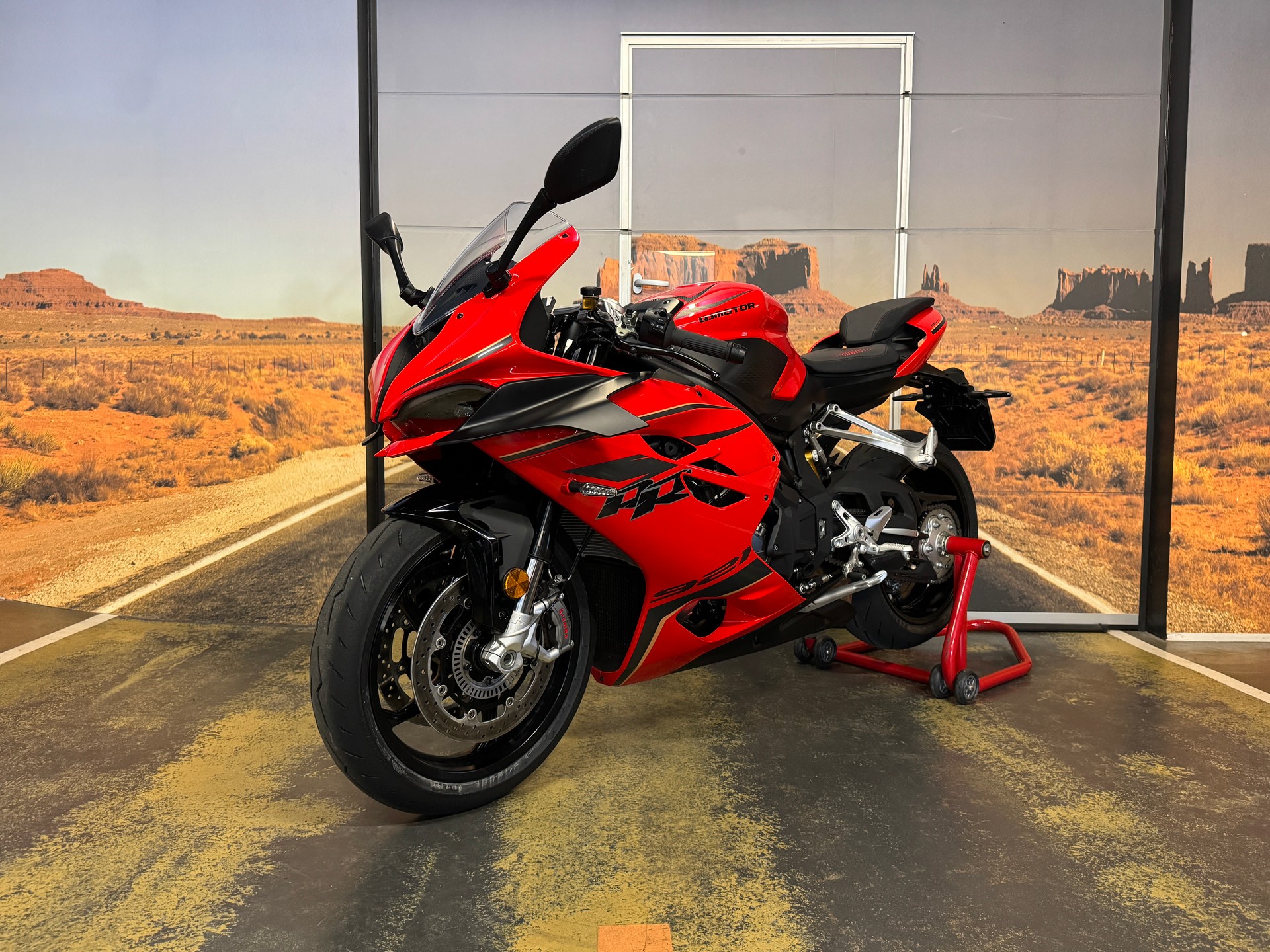 QJ SRK 921 RR-image-3