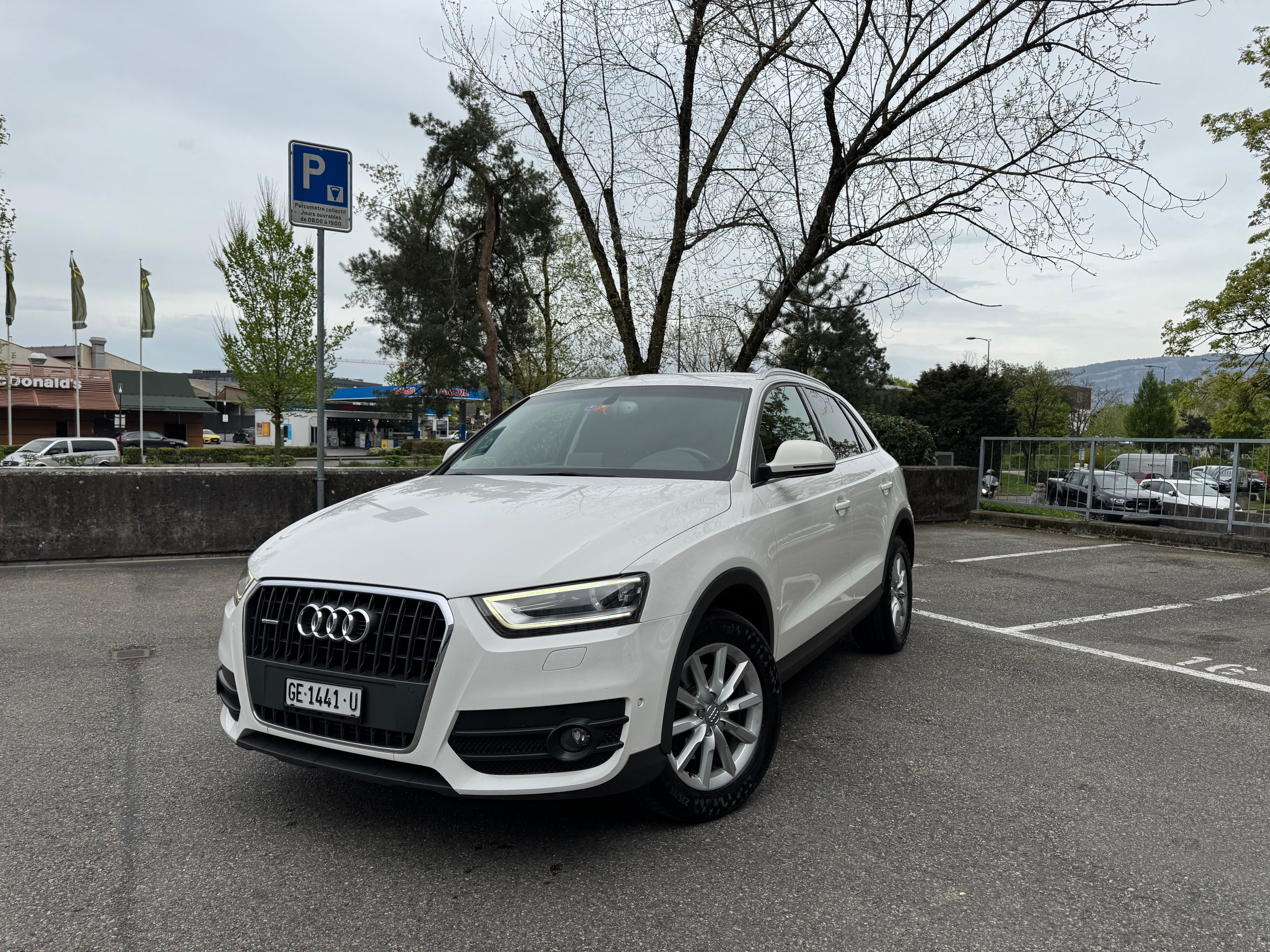 Car photo