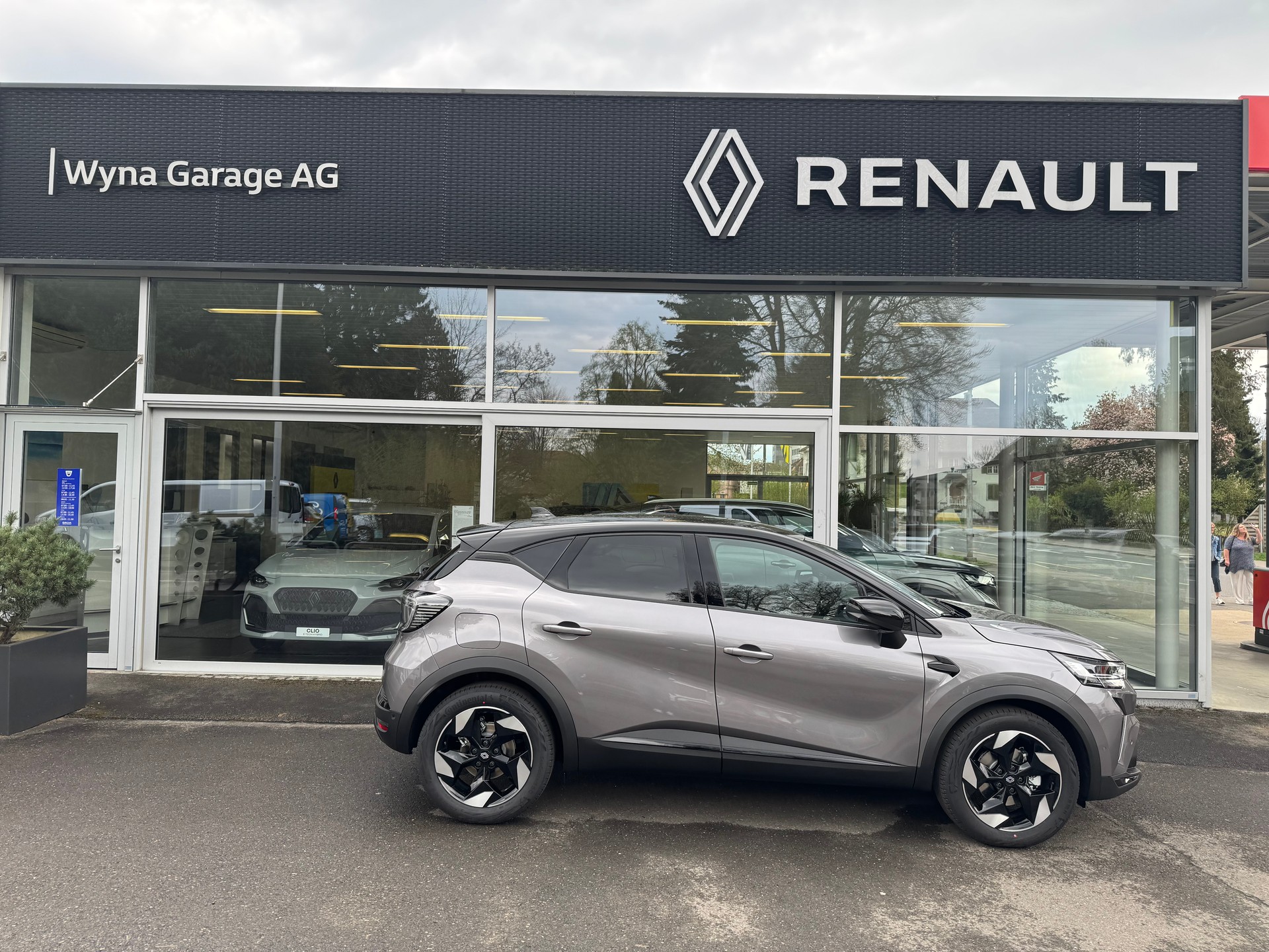 RENAULT Captur 1.8 E-Tech 160 Techno DHT