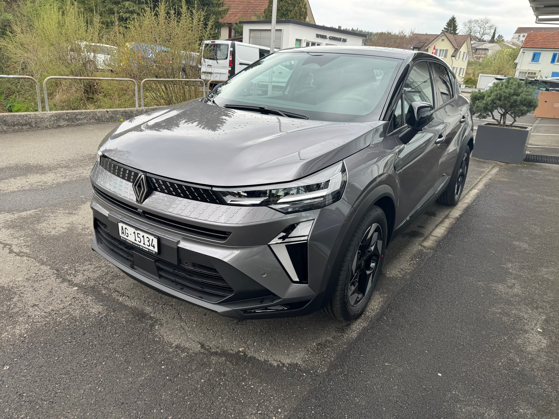 RENAULT Captur 1.8 E-Tech 160 Techno DHT-image-3