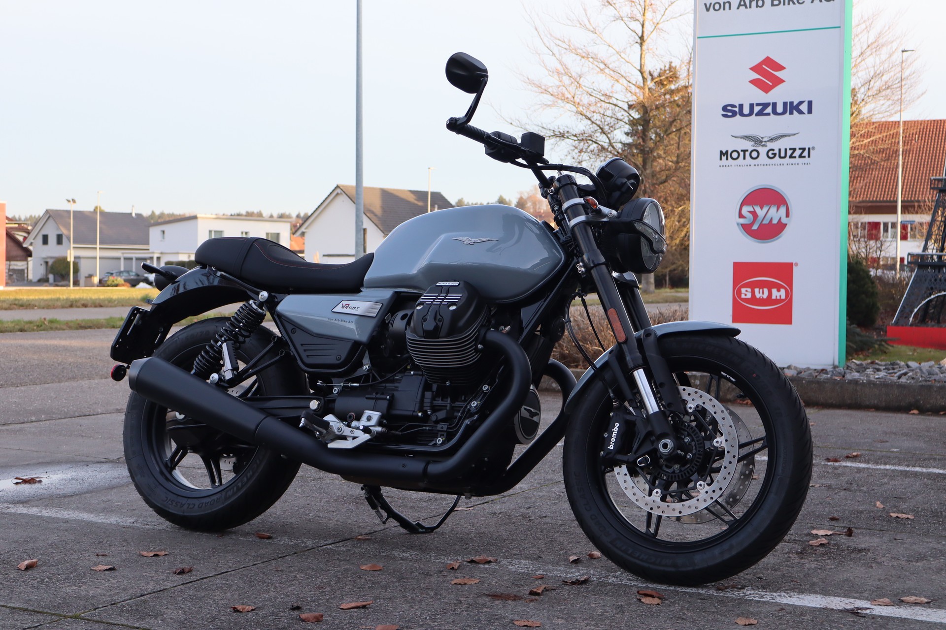 MOTO GUZZI Sport E5+ ABS / TCS-showroom-element-1