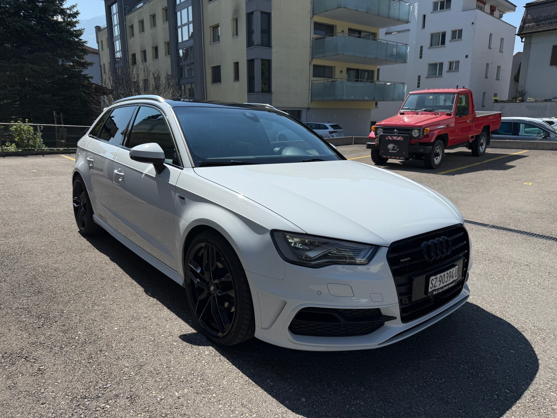 AUDI A3 Sportback 2.0 TDI Ambition quattro S-tronic S-Line-showroom-element-2