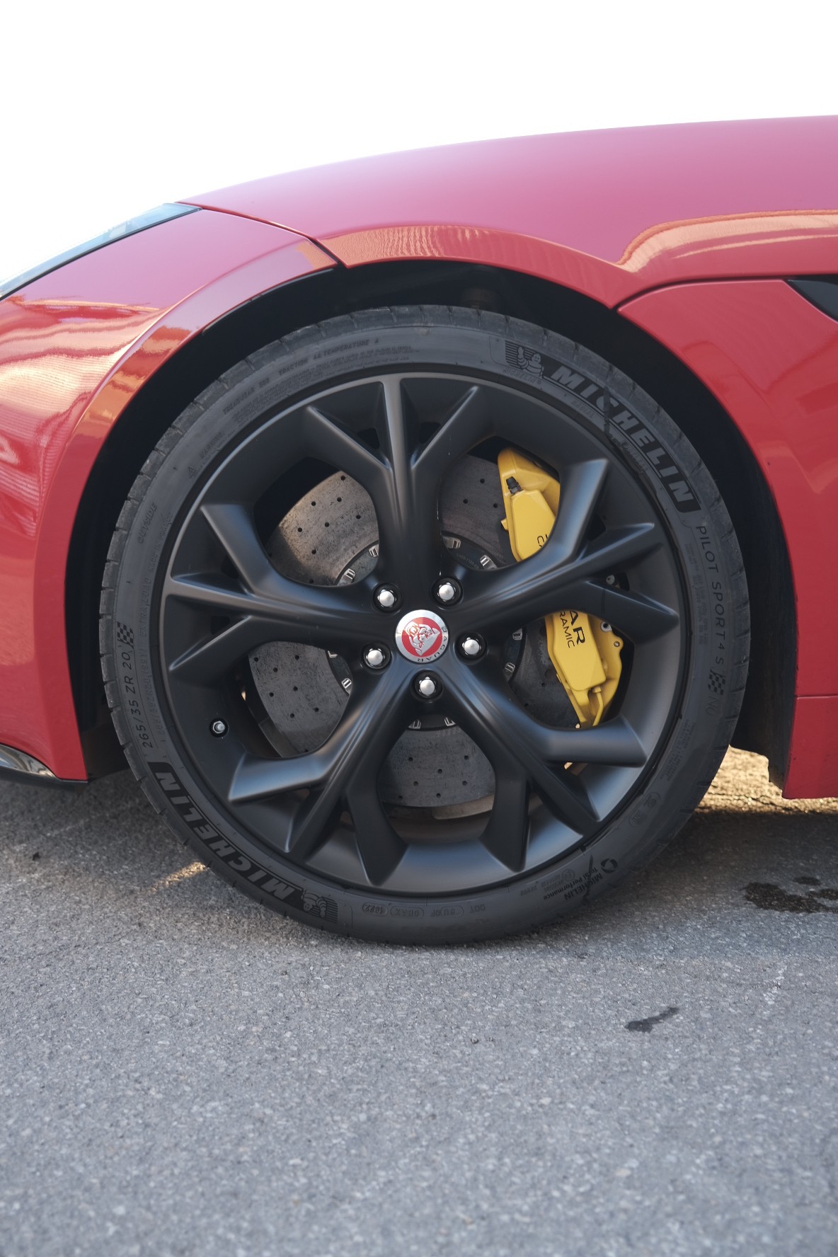 JAGUAR F-Type Coupé R 5.0 V8 S/C-image-11