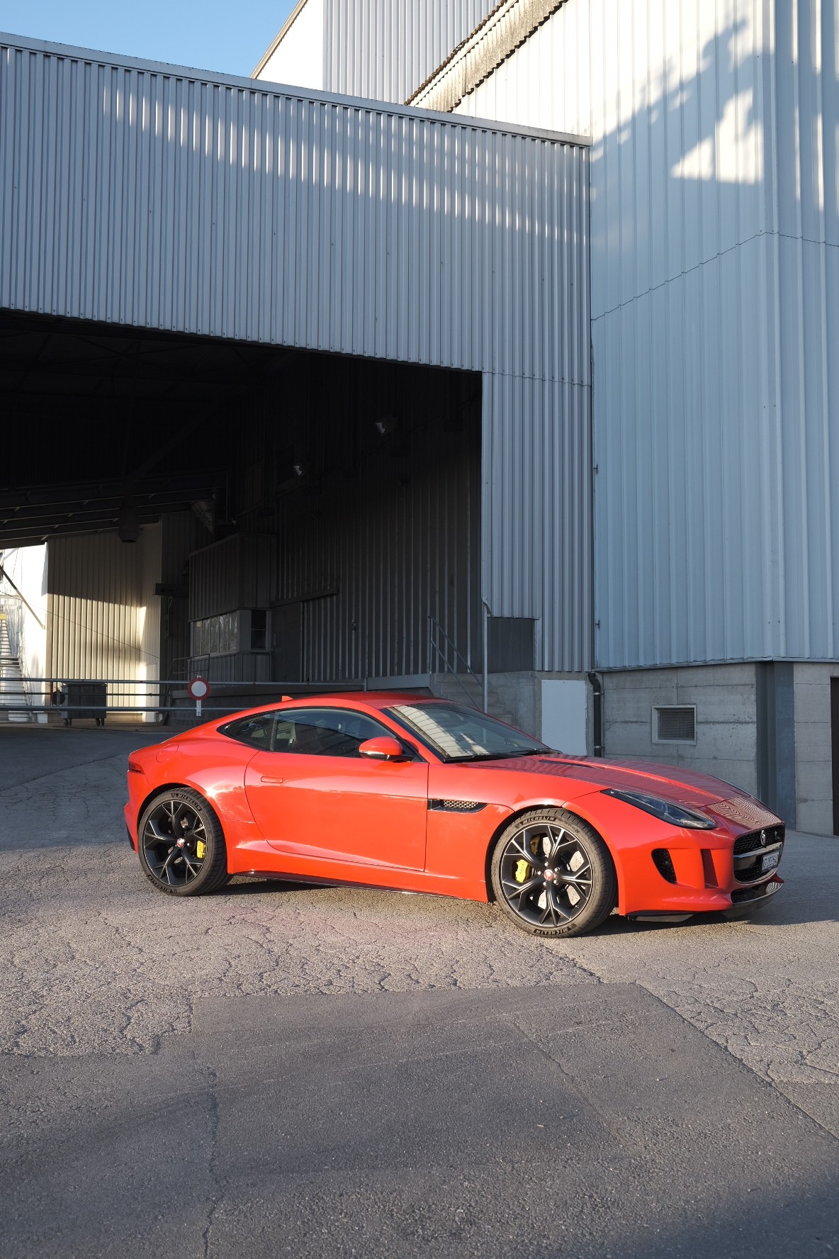 JAGUAR F-Type Coupé R 5.0 V8 S/C-image-1
