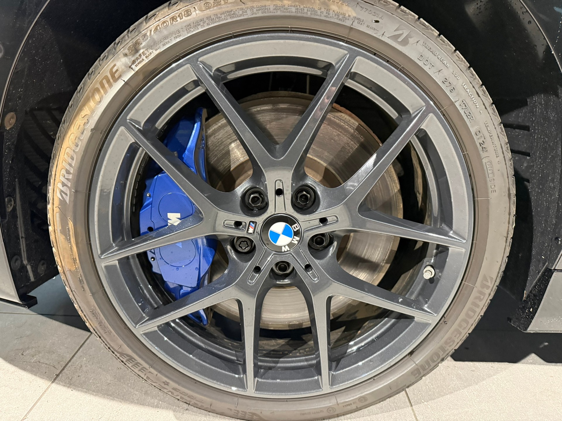 BMW M135i xDrive Steptronic-image-11