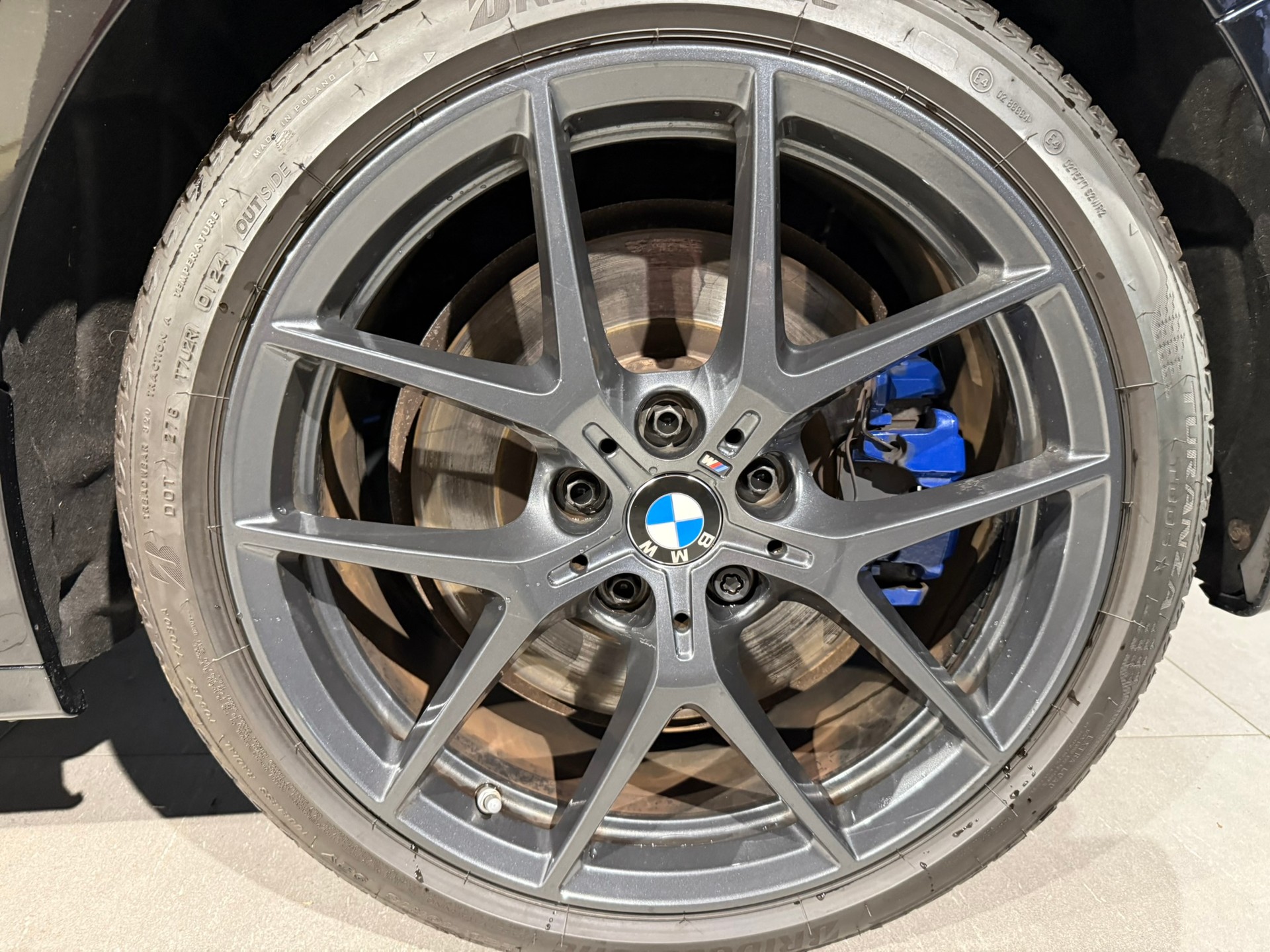 BMW M135i xDrive Steptronic-image-10