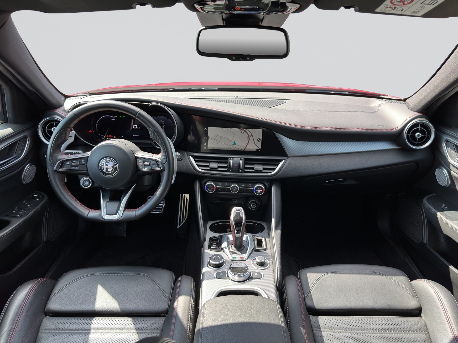 ALFA ROMEO Giulia 2.0 Competizione Q4 AT8-image-15