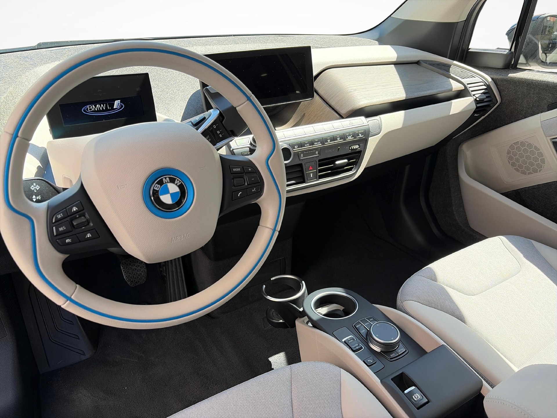 BMW i3 S 120 Ah-image-10