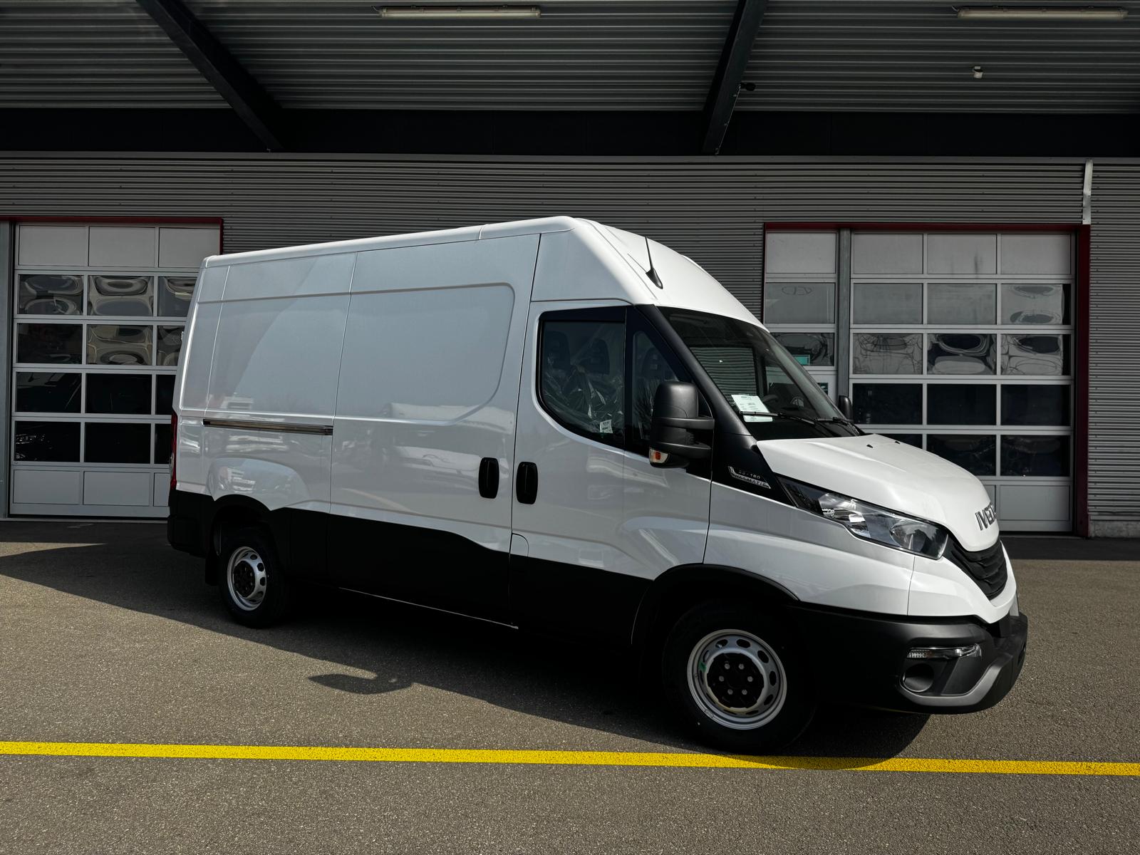 IVECO 35S16B A8 3520 VAN