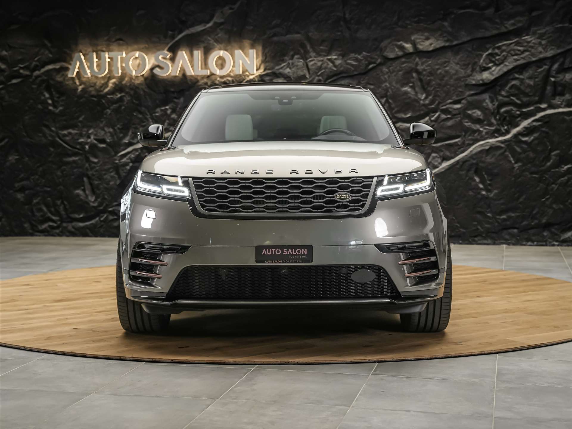 LAND ROVER Range Rover Velar R-Dynamic P 380 HSE *First Edition*Massage*Panorama*360°Kamera*Sitzbelüftung*-image-7