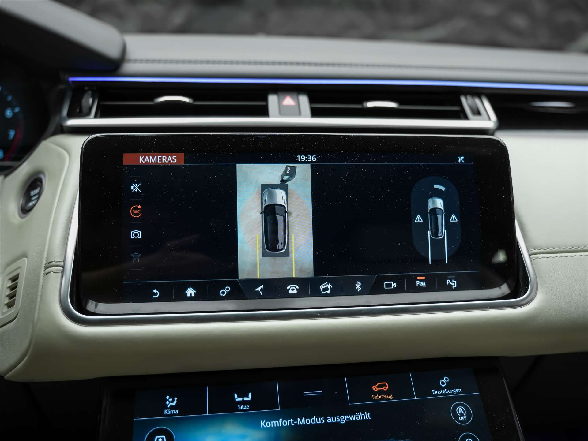 LAND ROVER Range Rover Velar R-Dynamic P 380 HSE *First Edition*Massage*Panorama*360°Kamera*Sitzbelüftung*-image-39