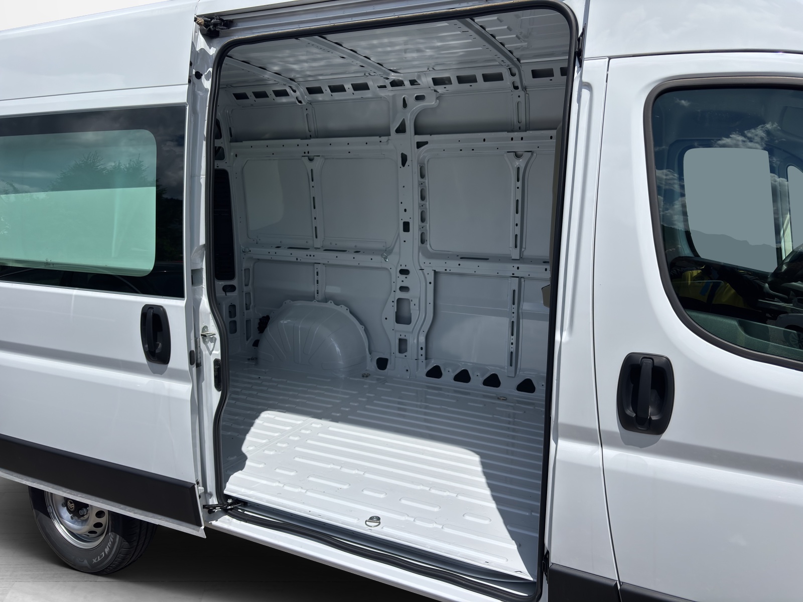 CITROEN Jumper Kaw. 35 L2H2 2.2 BlueHD-image-9
