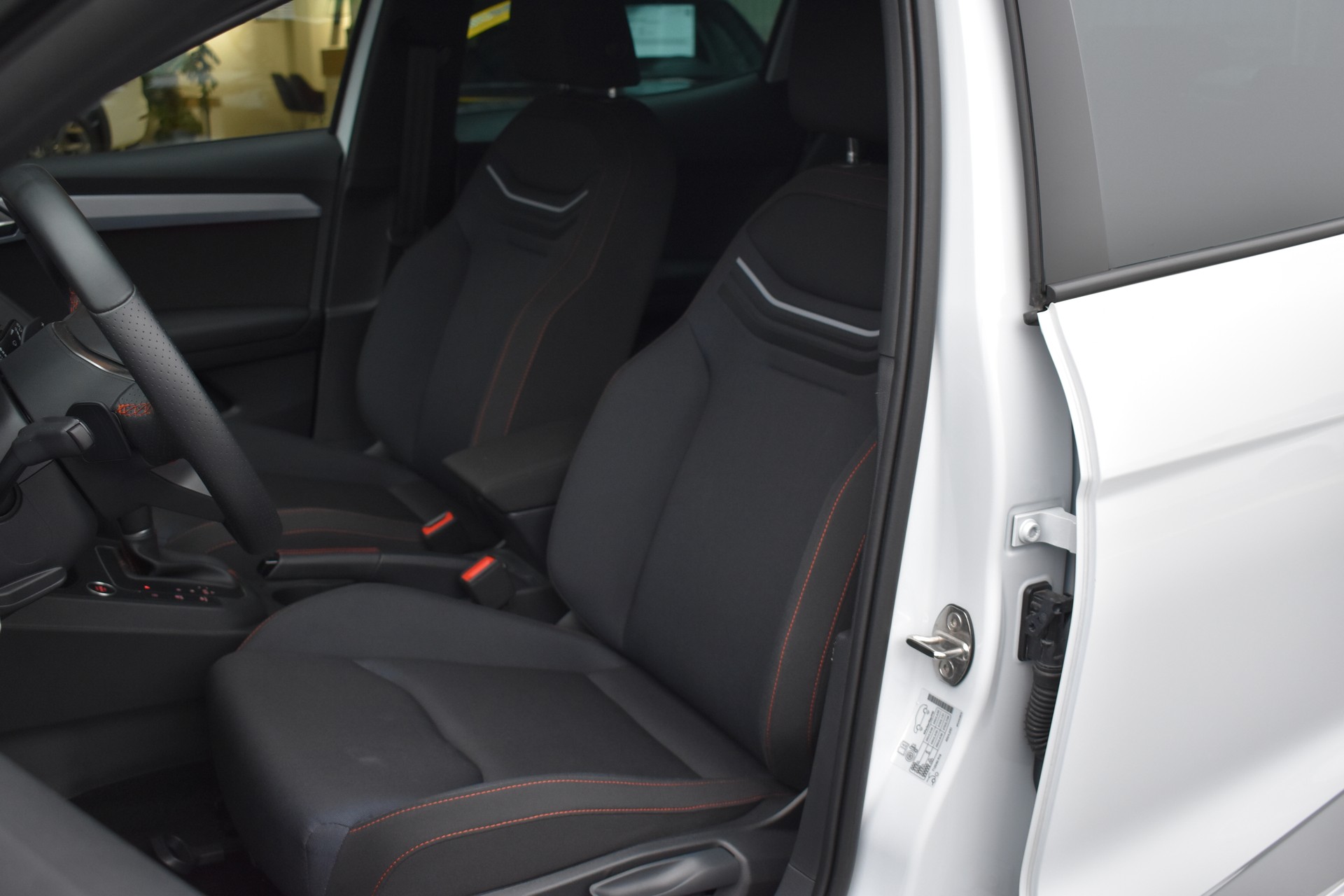 SEAT Ibiza 1.0 EcoTSI FR DSG-image-7