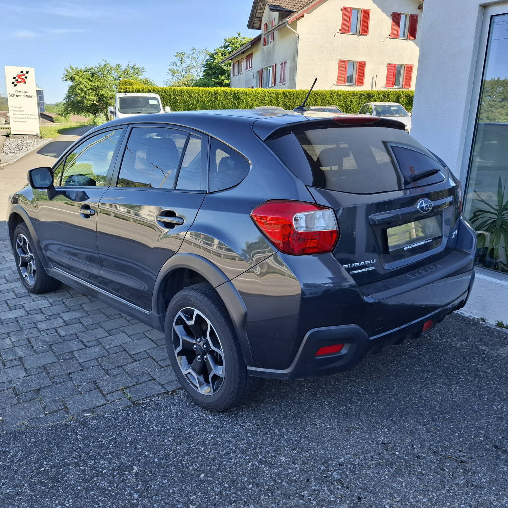 SUBARU XV 2.0i Swiss Two-image-8