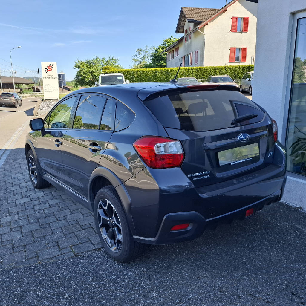 SUBARU XV 2.0i Swiss Two-image-3