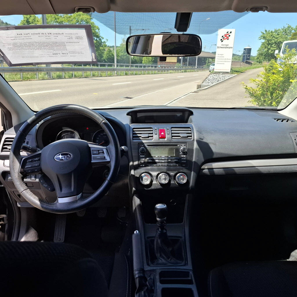 SUBARU XV 2.0i Swiss Two-image-15