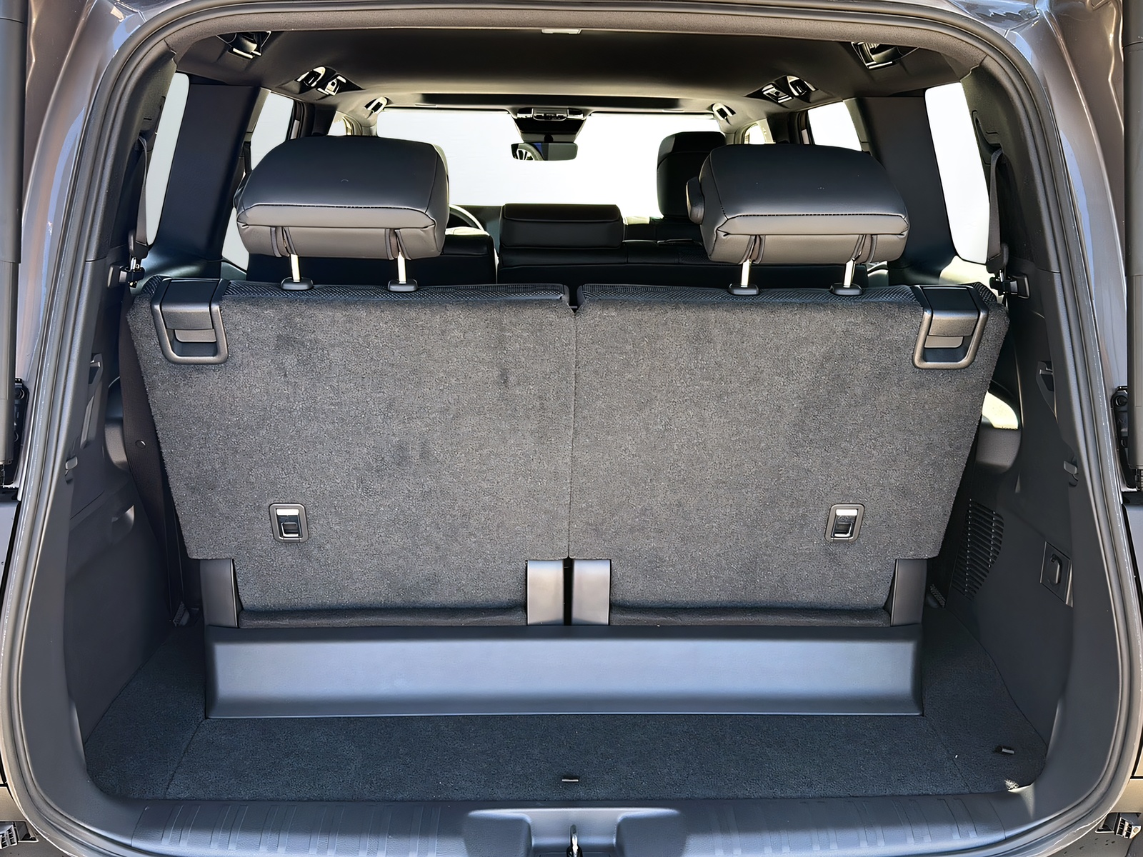 TOYOTA Land Cruiser 2.8TD Invincible-image-15