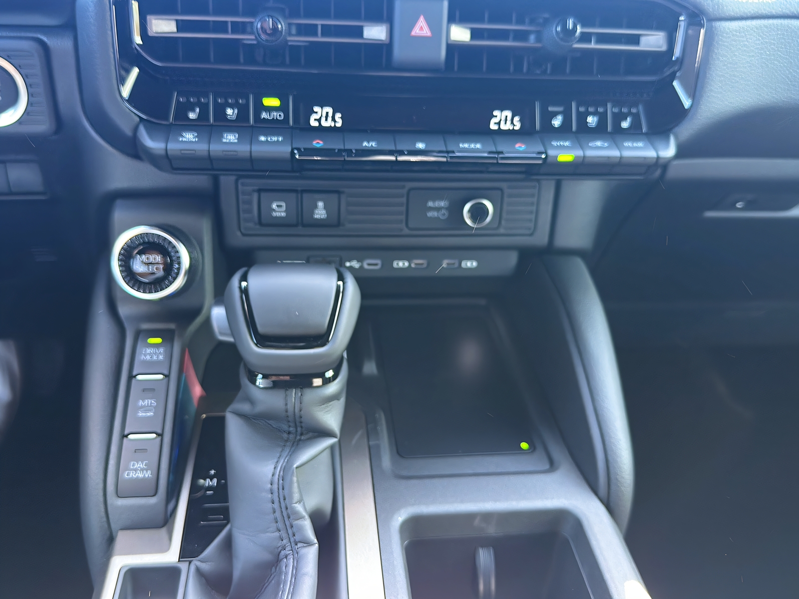 TOYOTA Land Cruiser 2.8TD Invincible-image-7