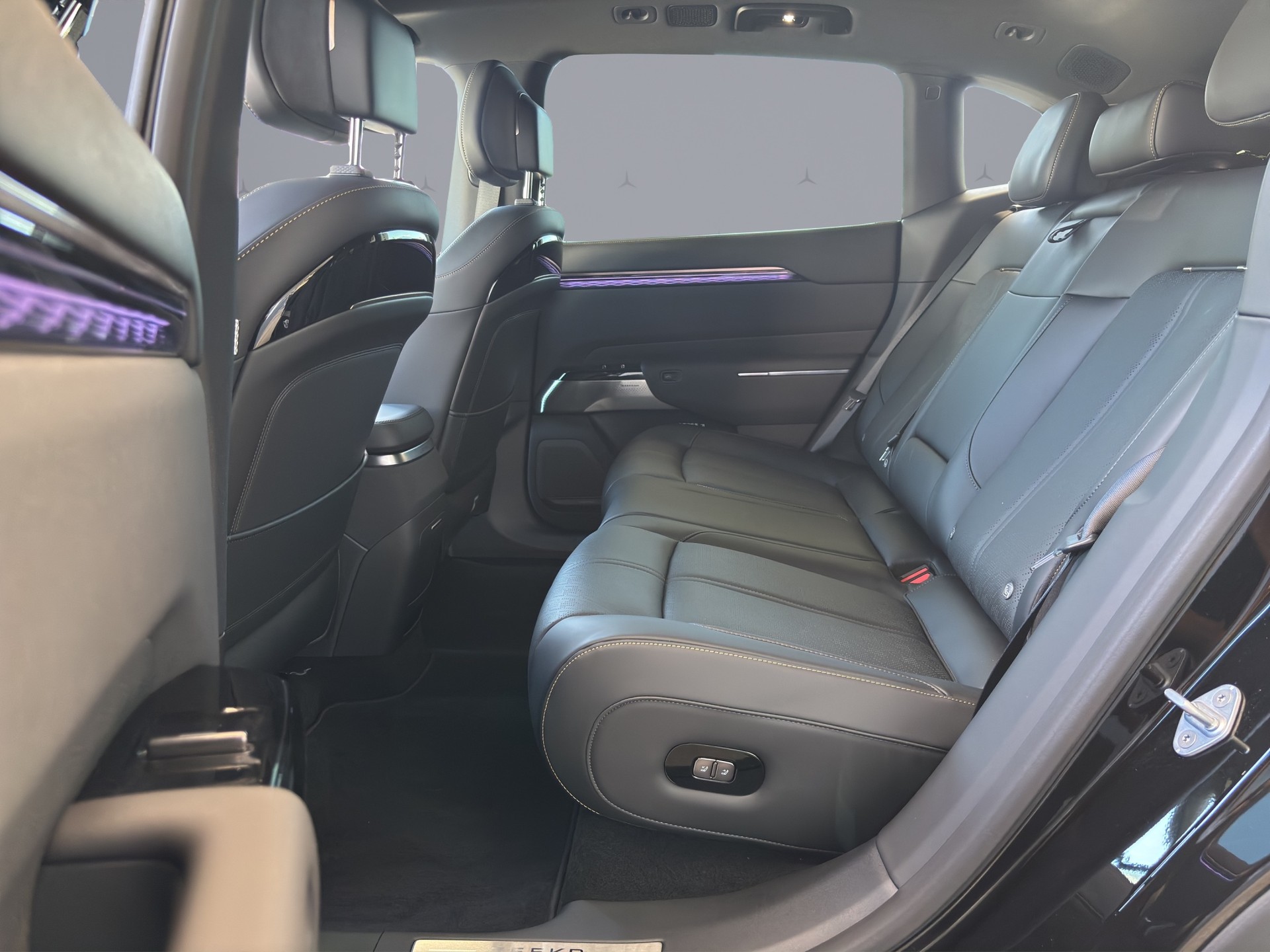 ZEEKR 7X Privilege AWD-image-12