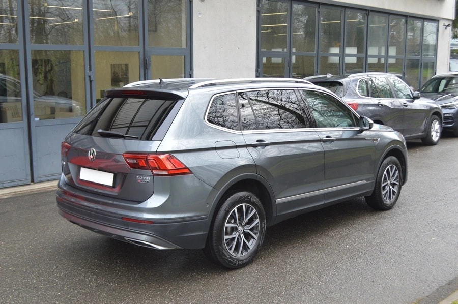 VW Tiguan Allspace 2.0TSI Comfortline 4Motion DSG I 7 Plätze-image-2