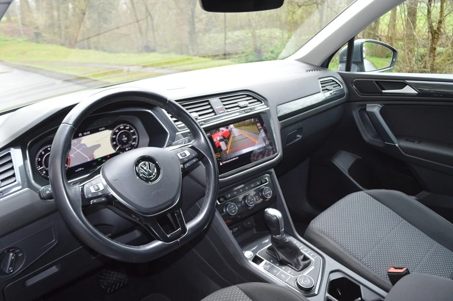 VW Tiguan Allspace 2.0TSI Comfortline 4Motion DSG I 7 Plätze-image-5
