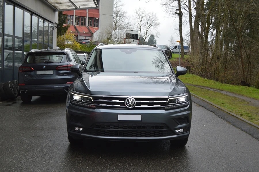 VW Tiguan Allspace 2.0TSI Comfortline 4Motion DSG I 7 Plätze-image-1