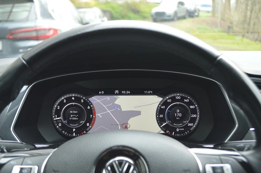VW Tiguan Allspace 2.0TSI Comfortline 4Motion DSG I 7 Plätze-image-11