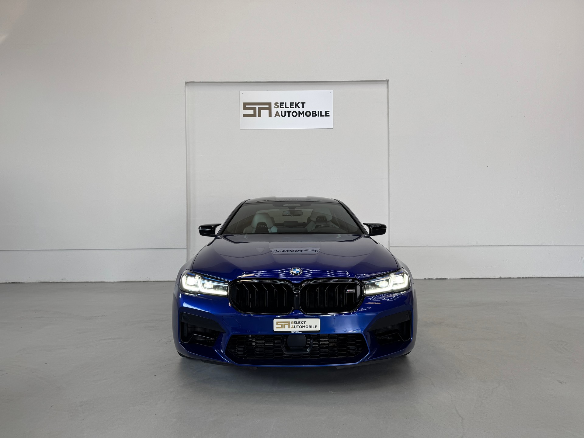 BMW M5 xDrive Competition Drivelogic-showroom-element-2