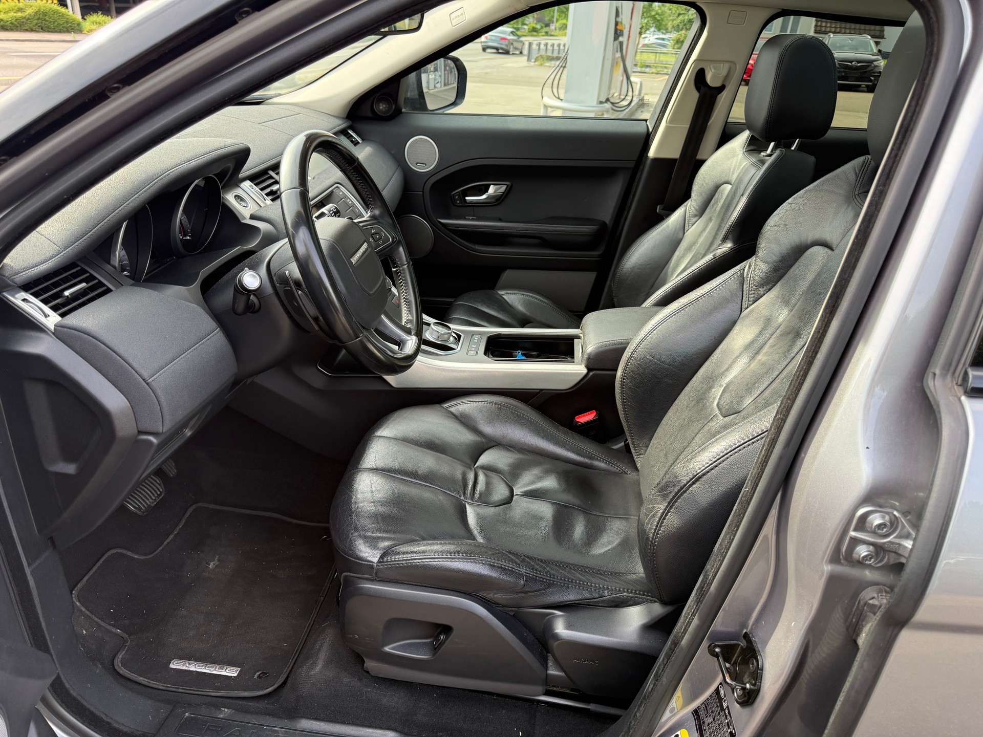 LAND ROVER Range Rover Evoque 2.2 TD4 Dynamic AT6-image-8