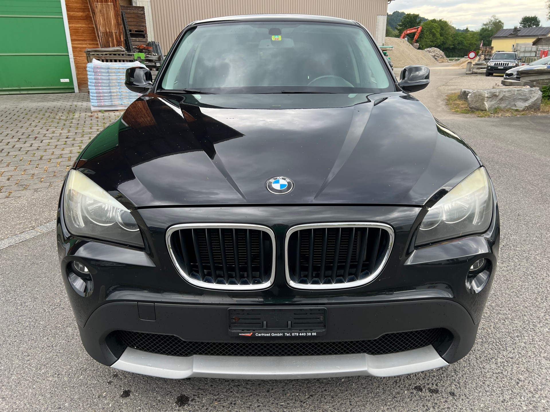BMW X1 sDrive 18i-image-0