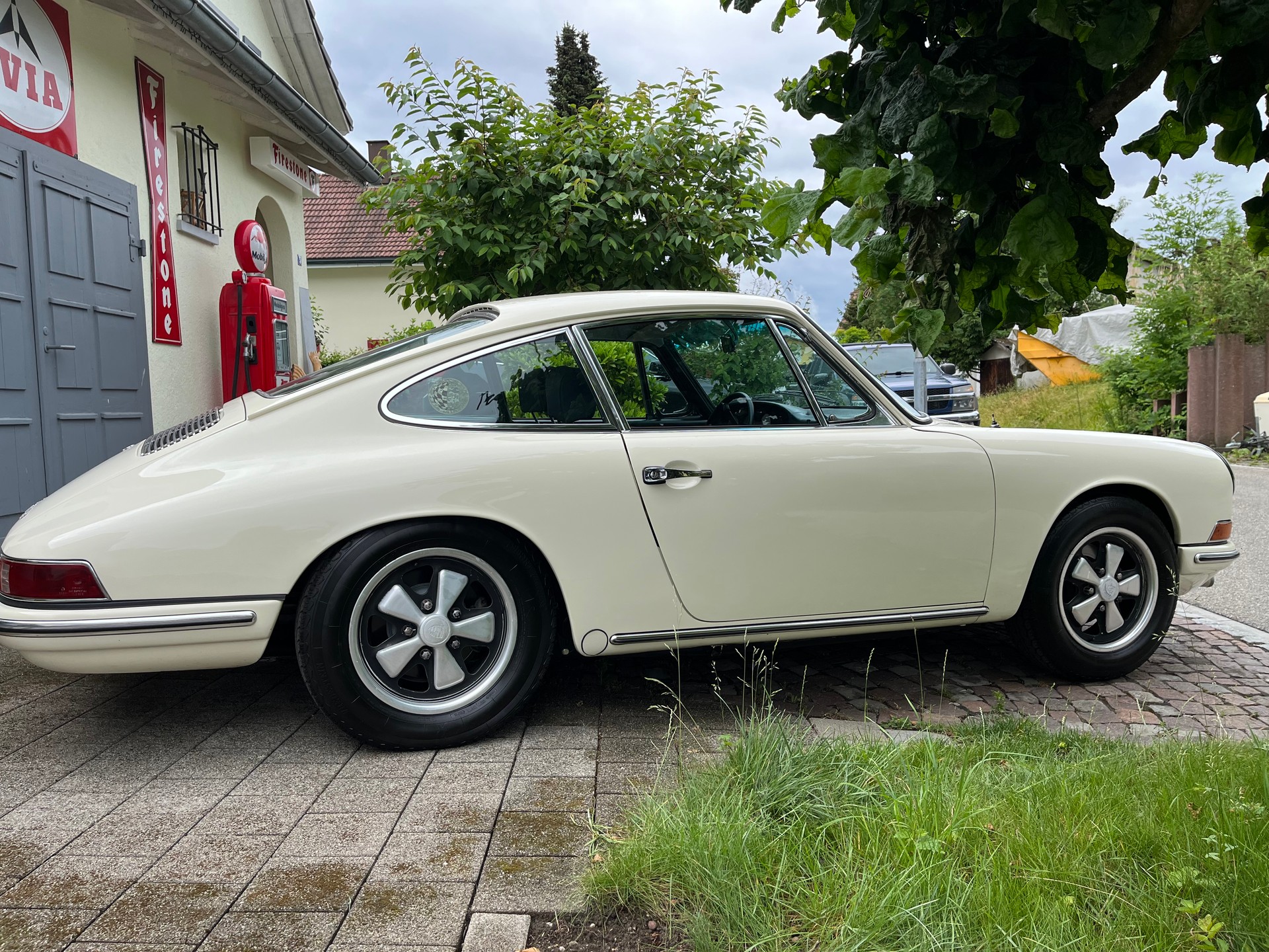 PORSCHE 912-image-8
