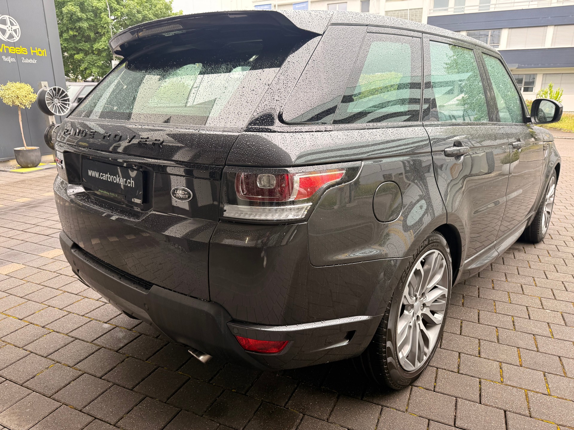 LAND ROVER Range Rover Sport 3.0 SDV6 Autobiography Automatic-image-8