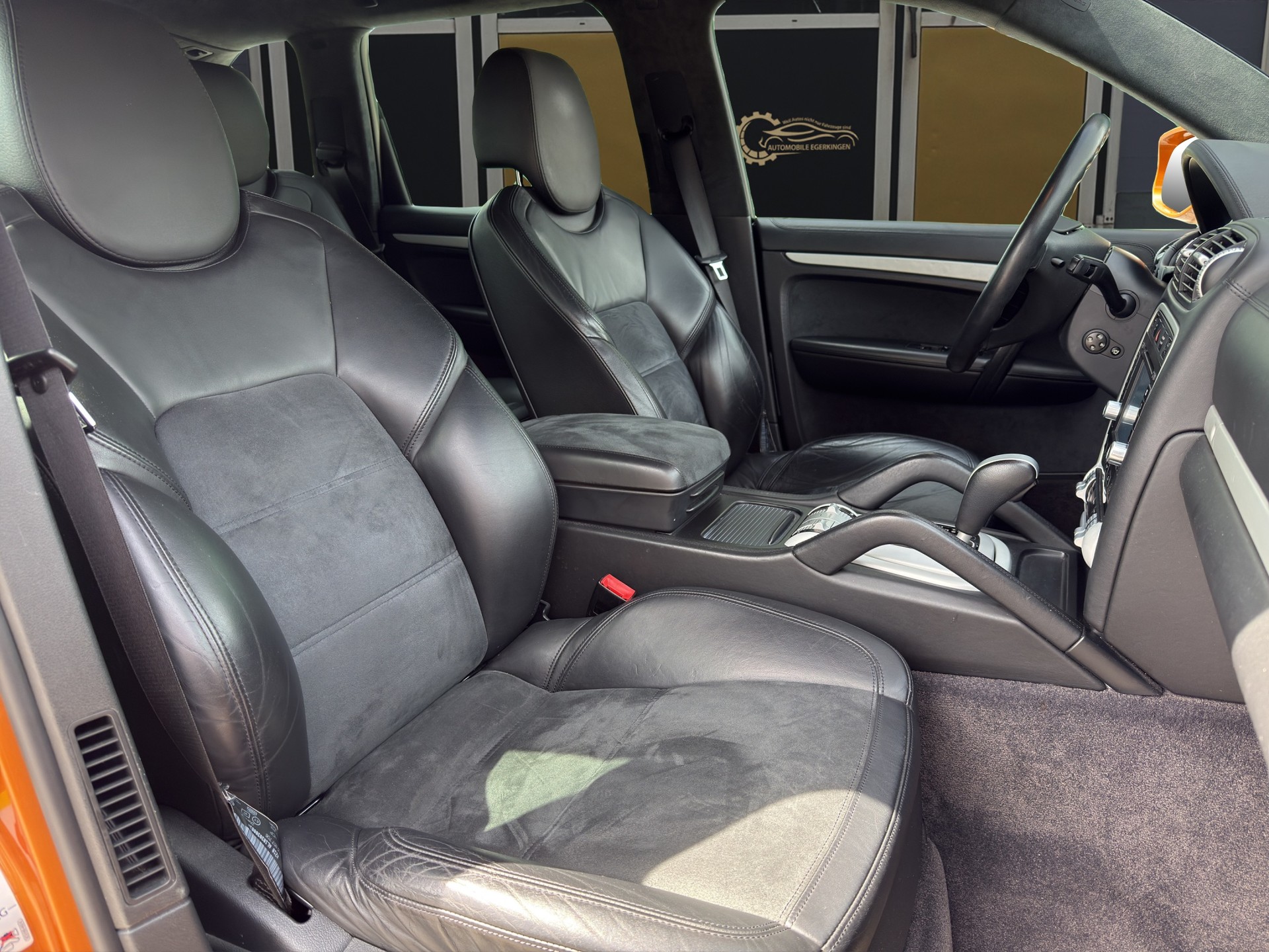 PORSCHE Cayenne 4.8 V8 GTS Tiptronic-image-9