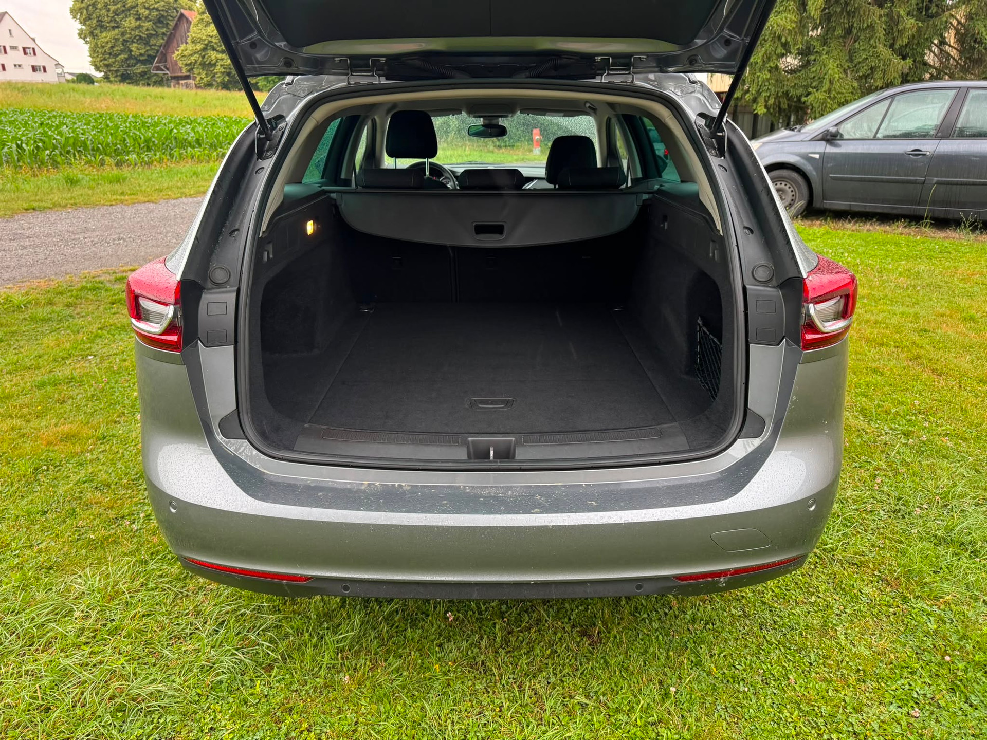 OPEL Insignia 2.0 CDTI Sports Tourer Edition Automatic-image-7