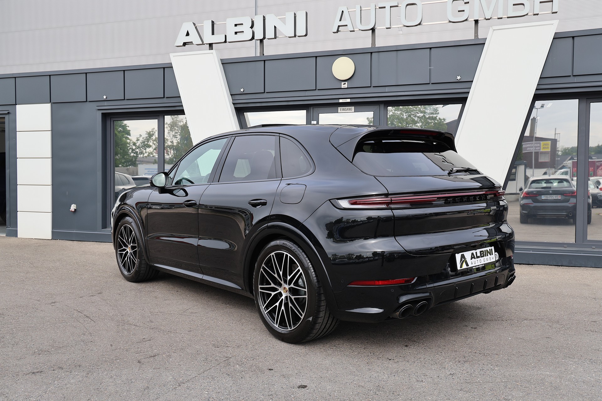PORSCHE Cayenne E-Hybrid Tiptronic *CH-Fahrzeug* *Vollausstattung*-image-4