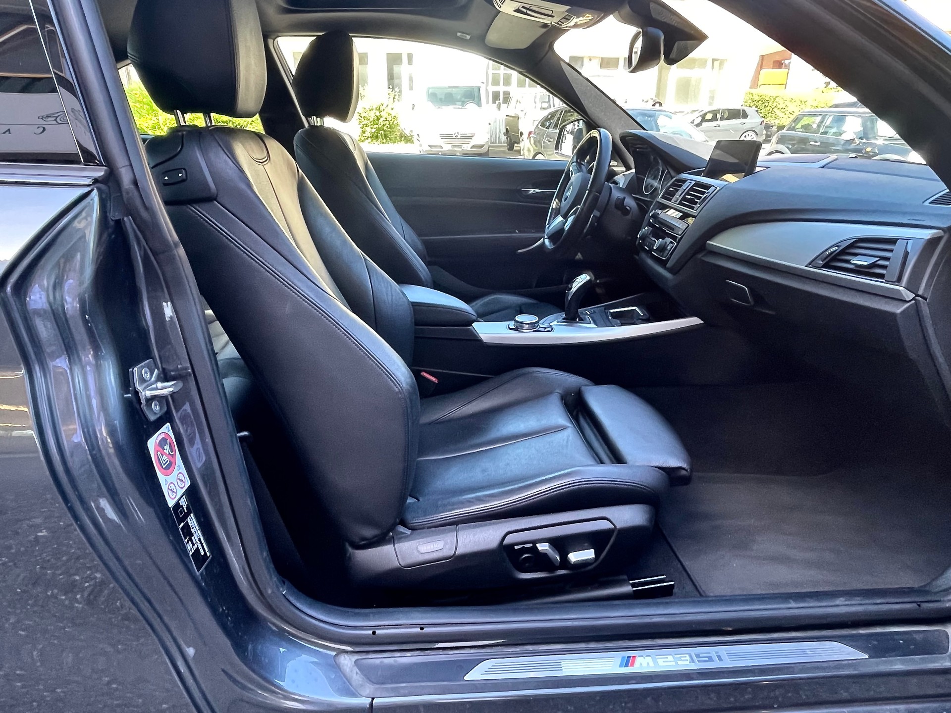 BMW M235i xDrive Steptronic-image-8