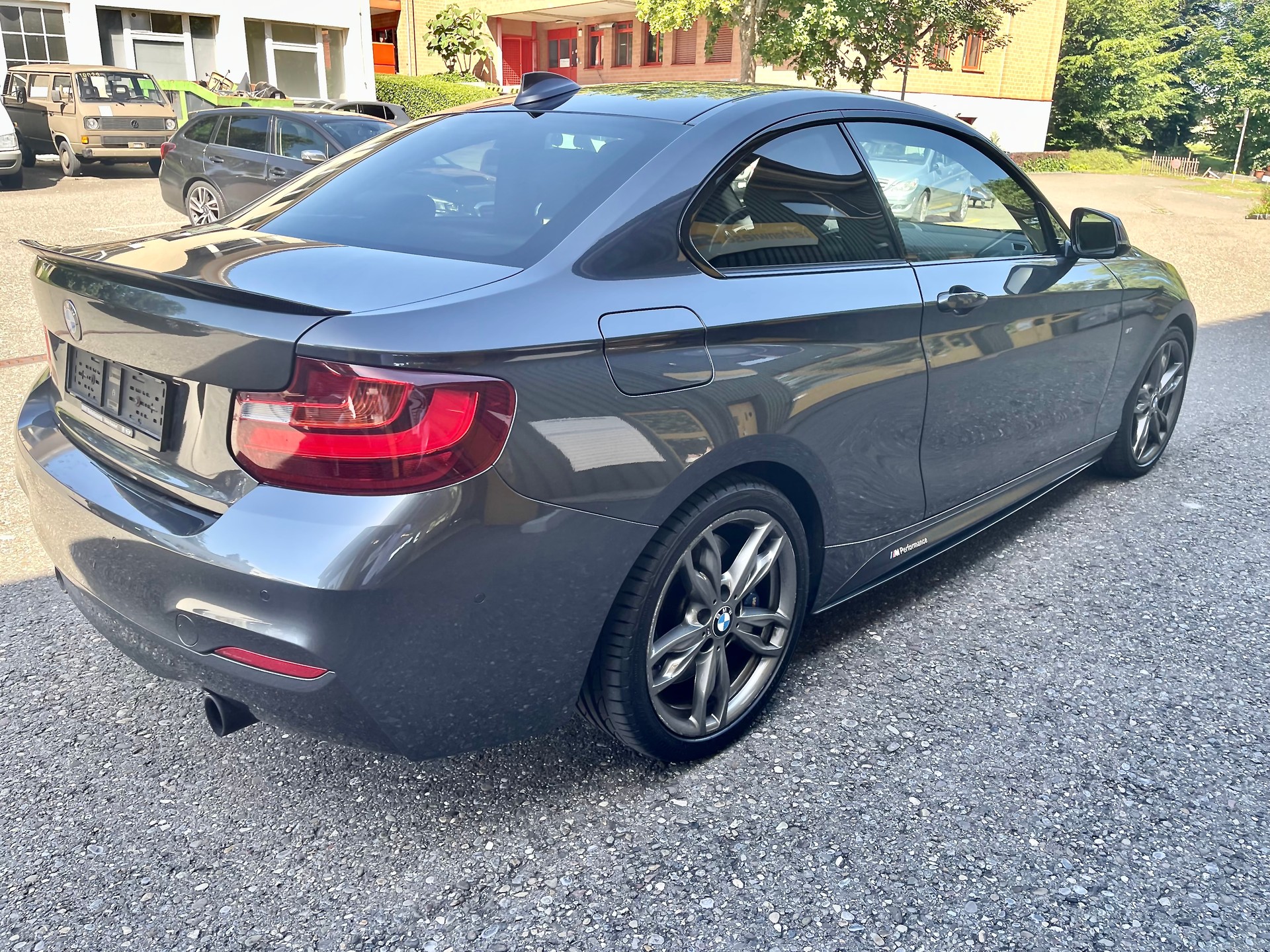 BMW M235i xDrive Steptronic-image-1