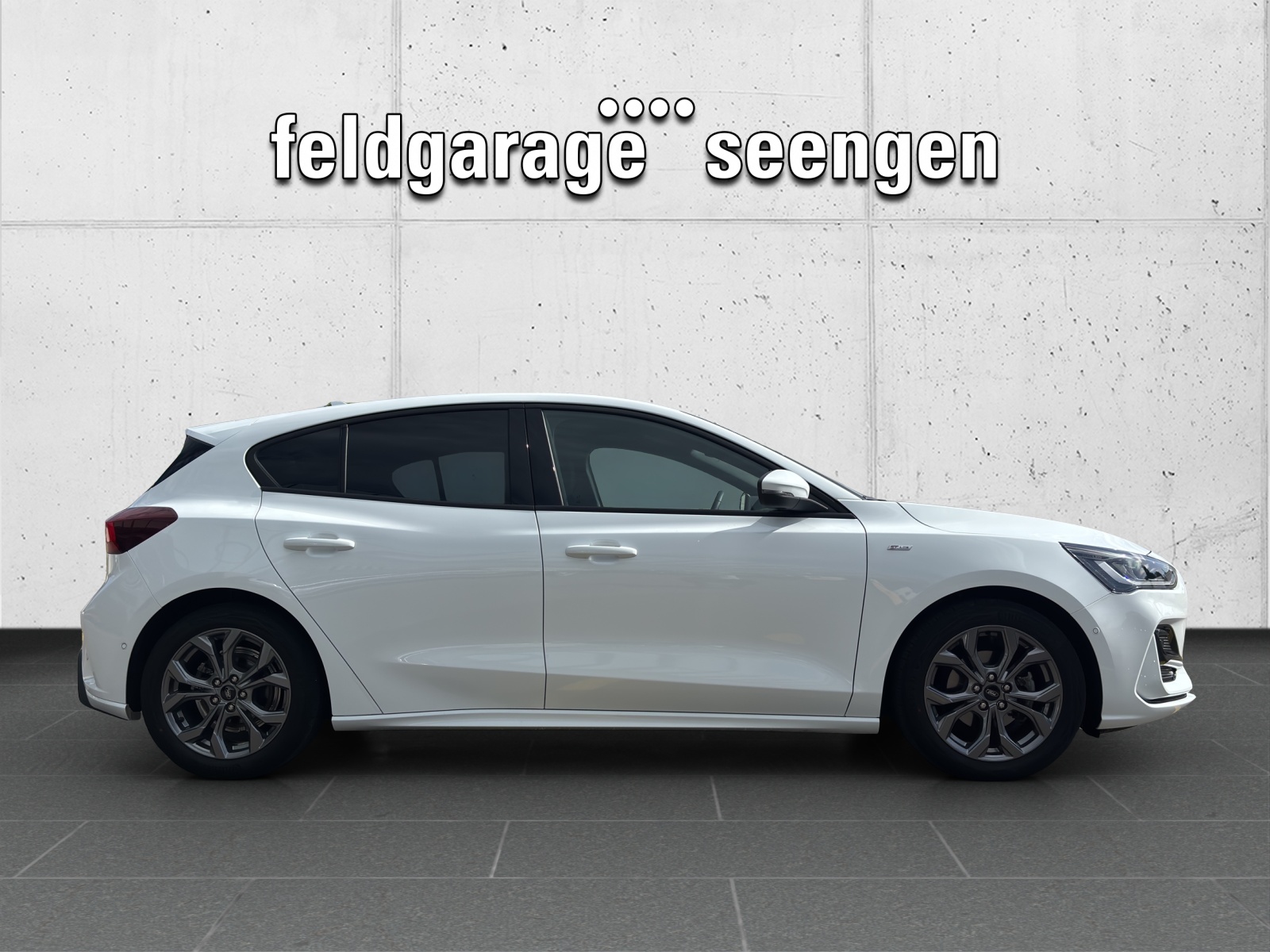 FORD Focus 1.0 MHEV ST-Line X Automat mit Rückfahrkamera, Head-Up Display & Side-Assist-image-3
