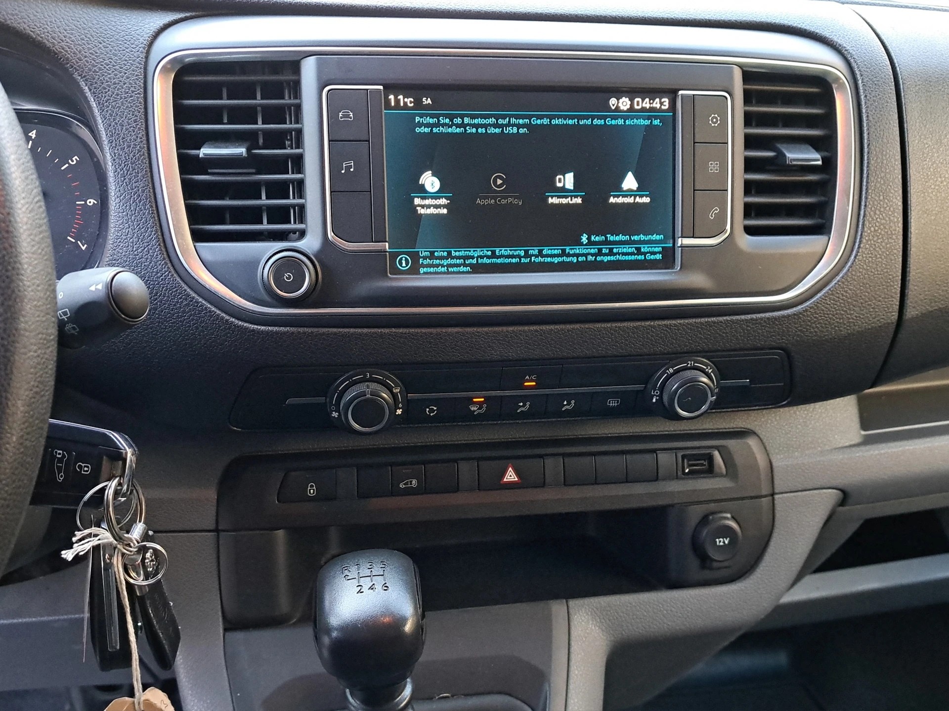 PEUGEOT Expert 1.5 BlueHDi 120 S&S Premium Standard-image-7