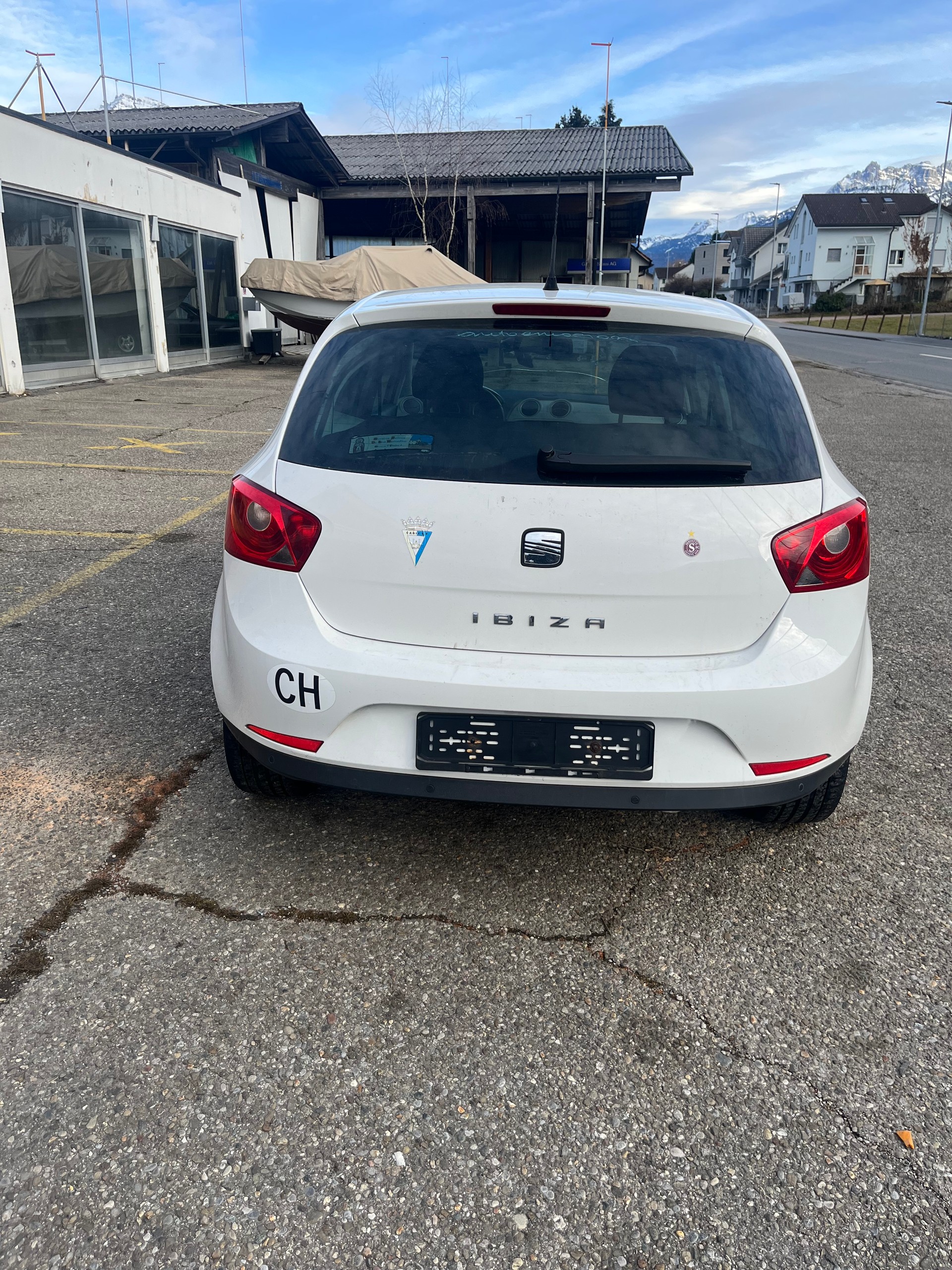 SEAT Ibiza 1.6 TDI Sport-image-6