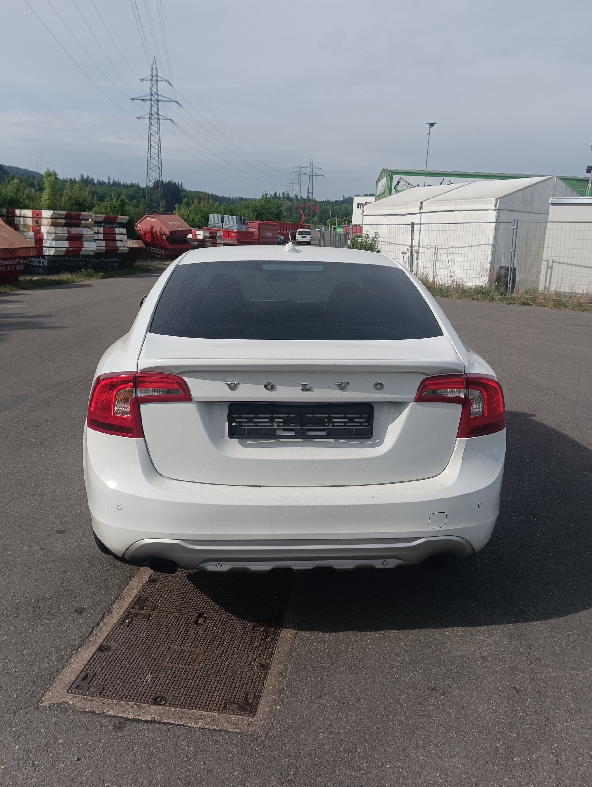 VOLVO S60 2.0T Powershift-image-6