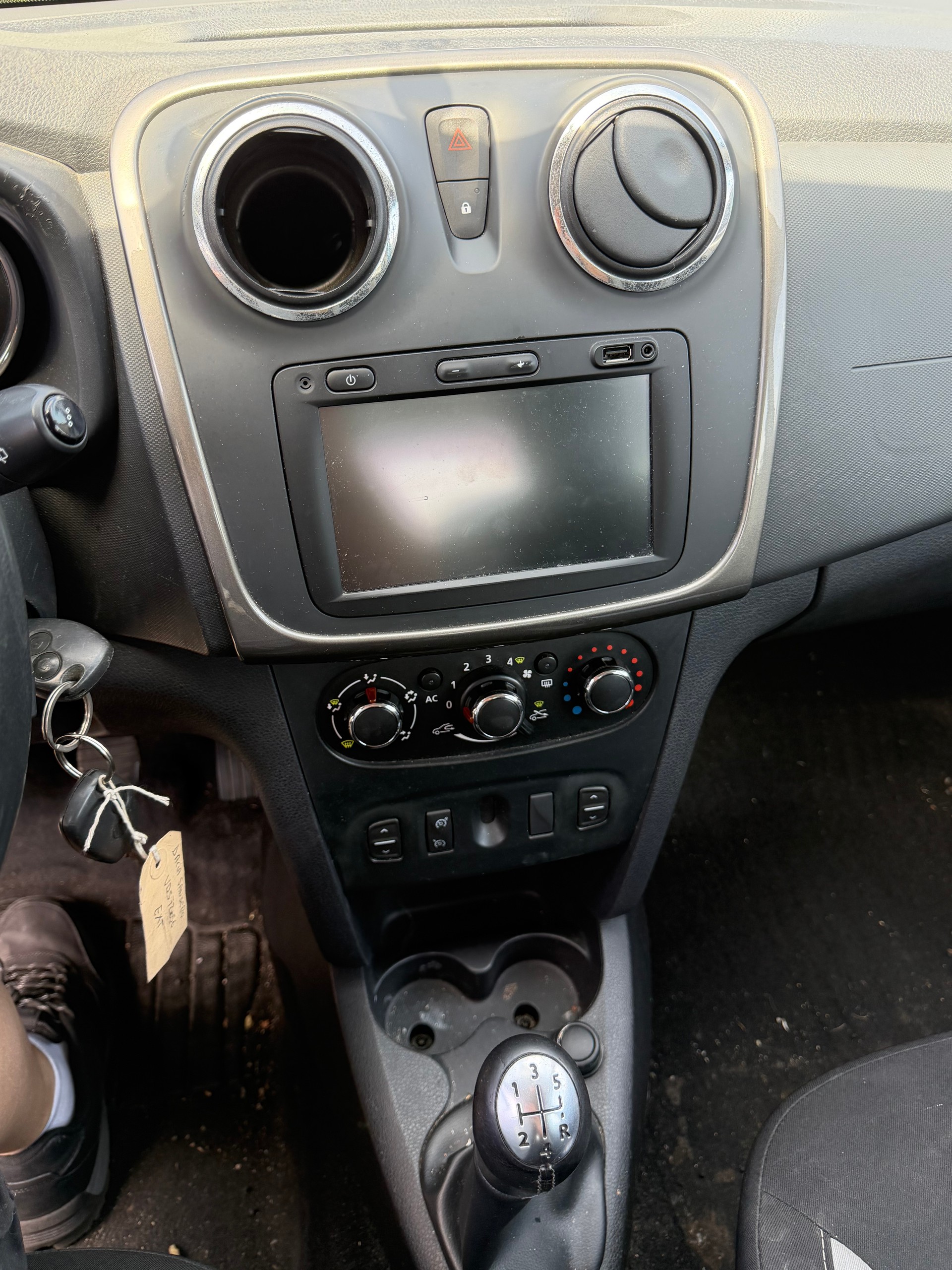 DACIA Sandero Tce 90 Stepway Ambiance-image-8