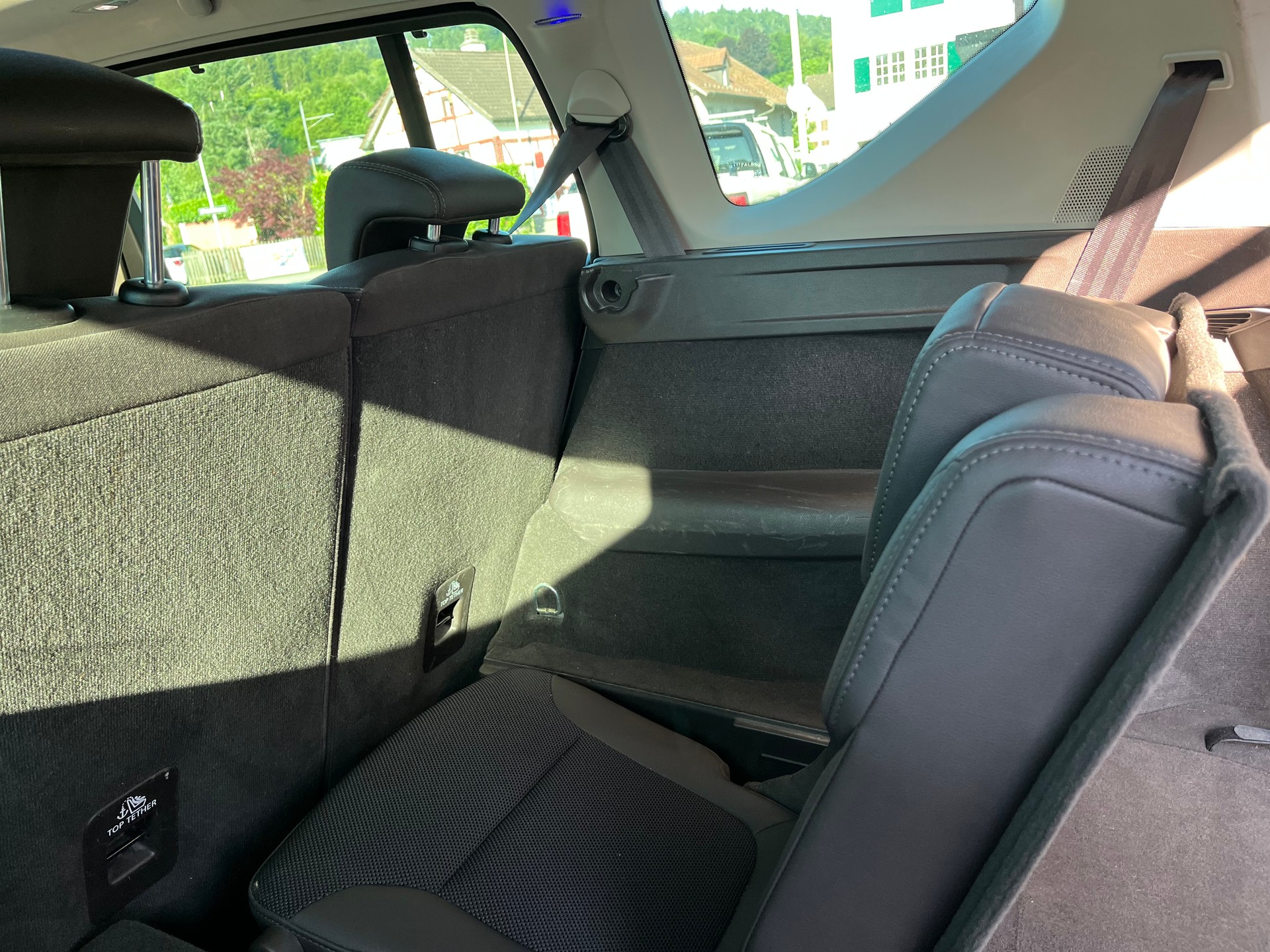 RENAULT Espace 1.6 dCi Intens EDC-image-9