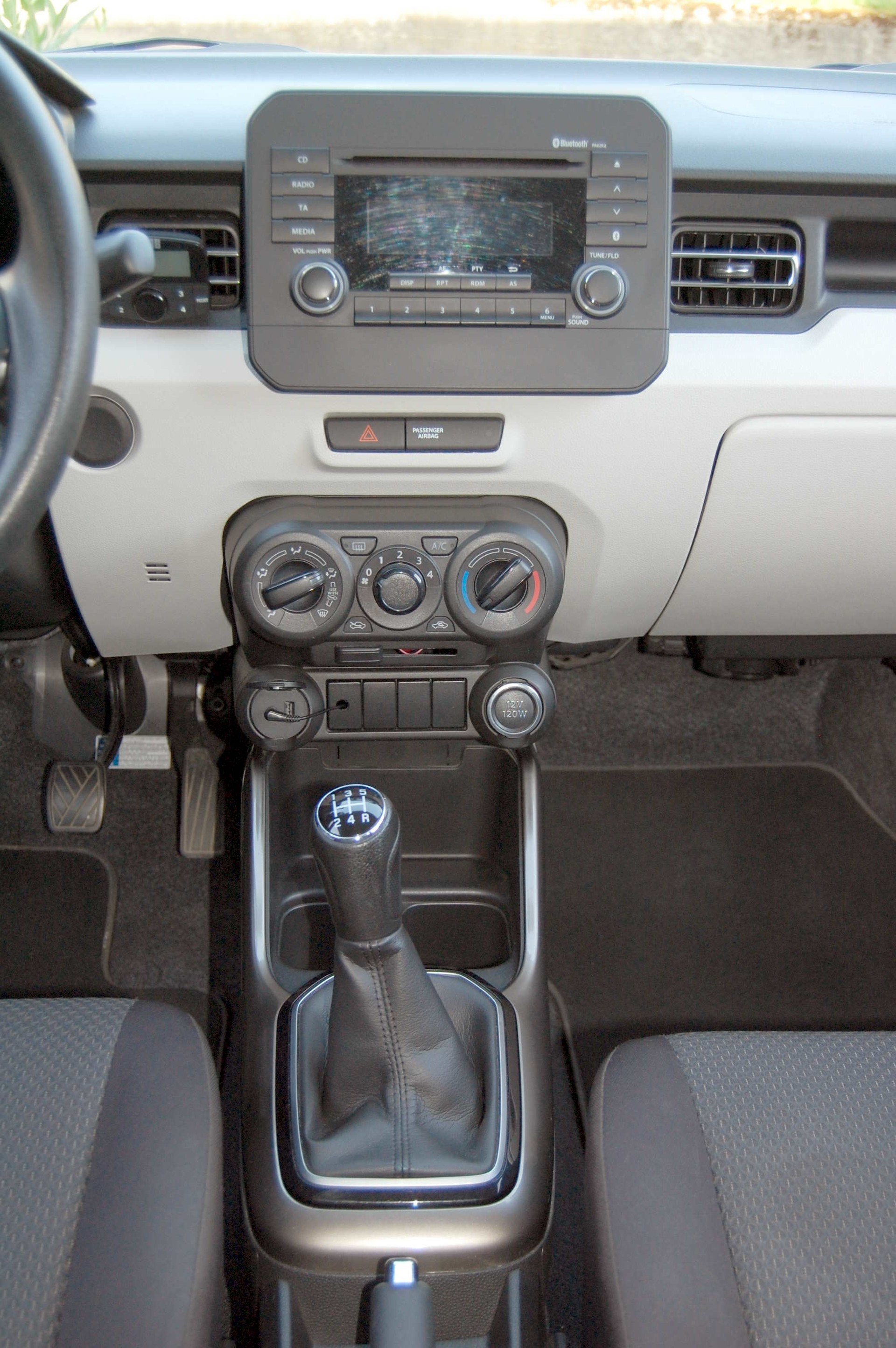 SUZUKI Ignis 1.2i Unico-image-8
