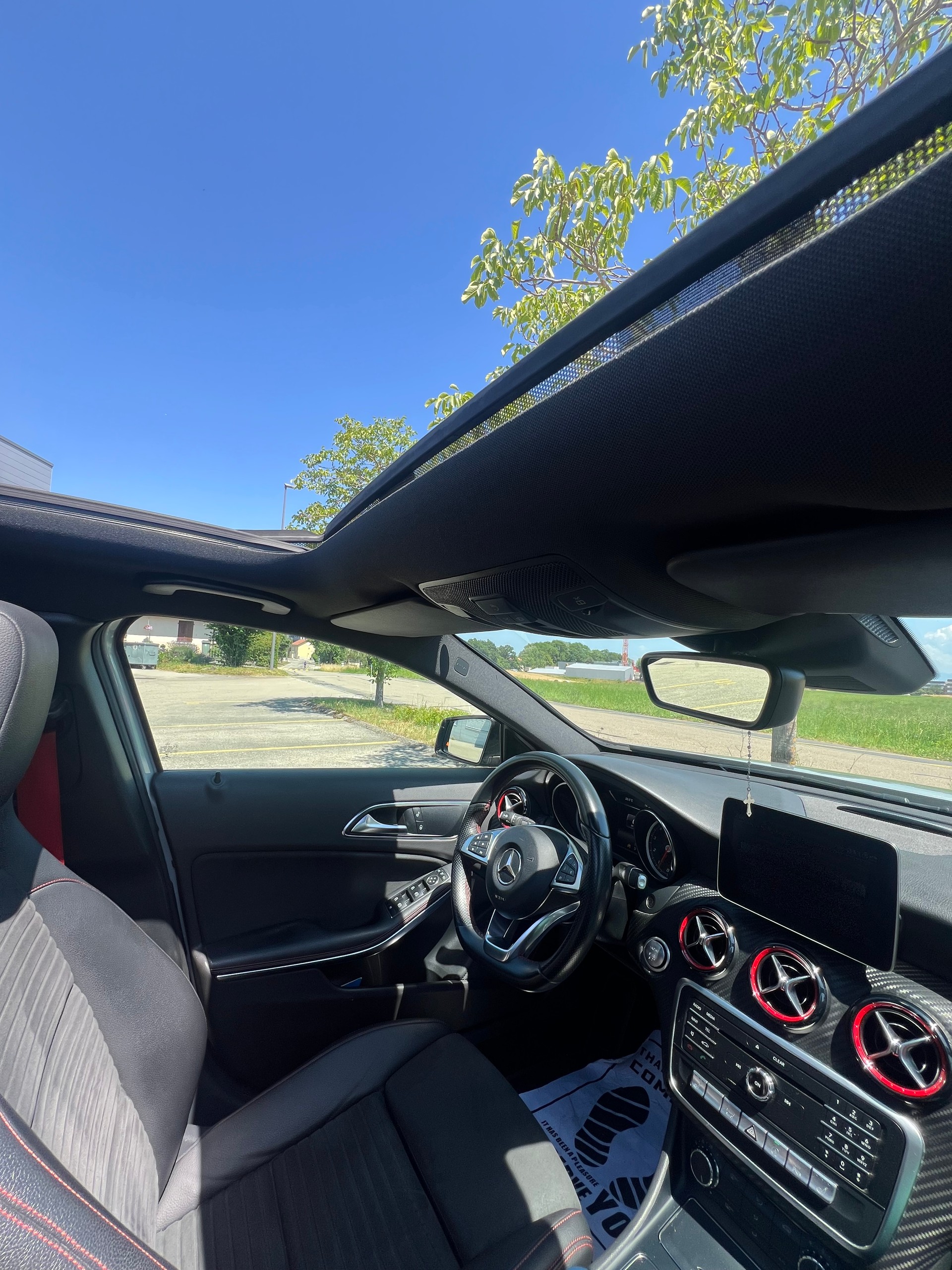 MERCEDES-BENZ A 250 Sport Active Star 4m-image-5