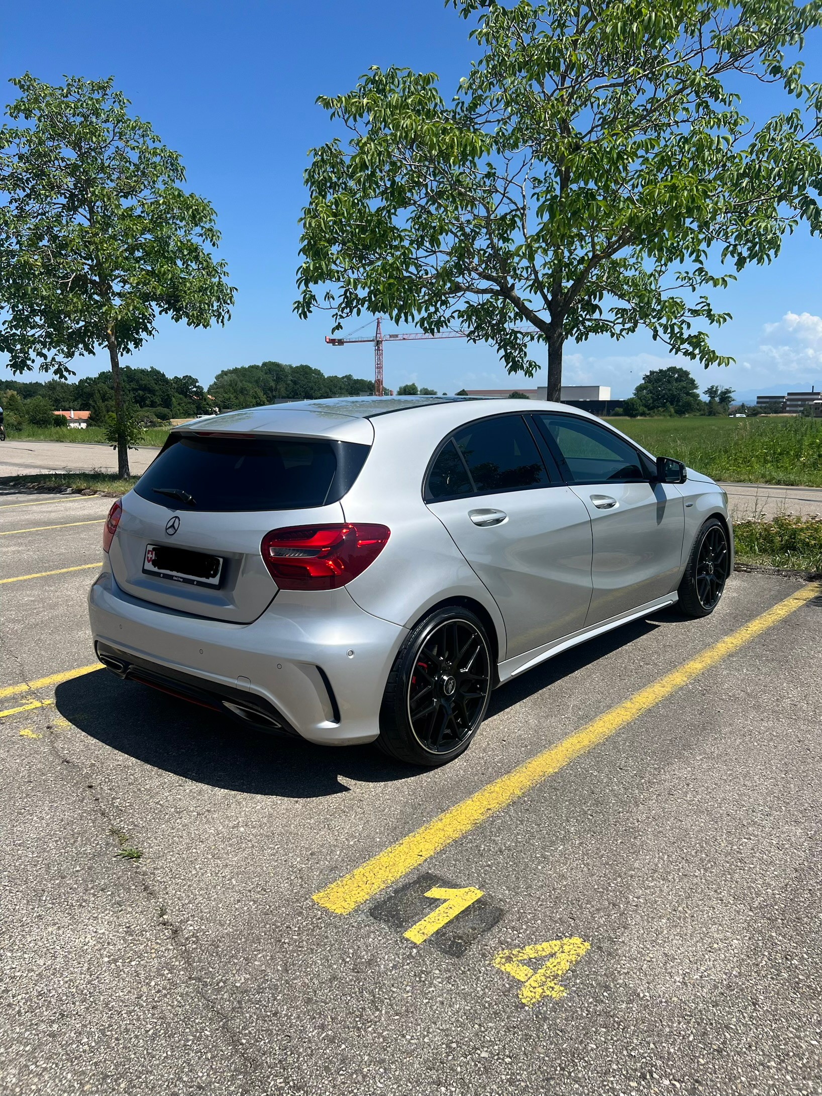 MERCEDES-BENZ A 250 Sport Active Star 4m-image-2