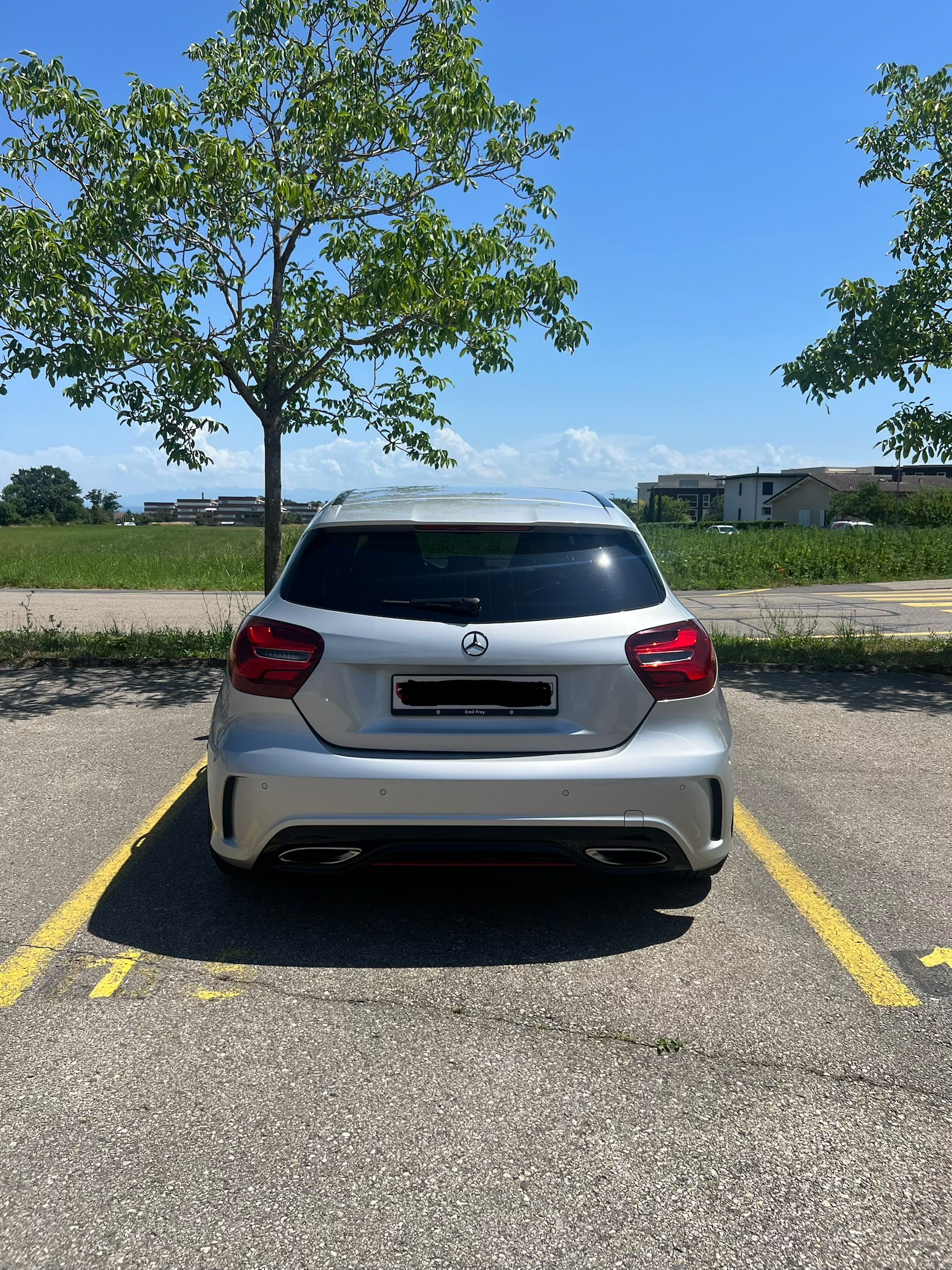MERCEDES-BENZ A 250 Sport Active Star 4m-image-3
