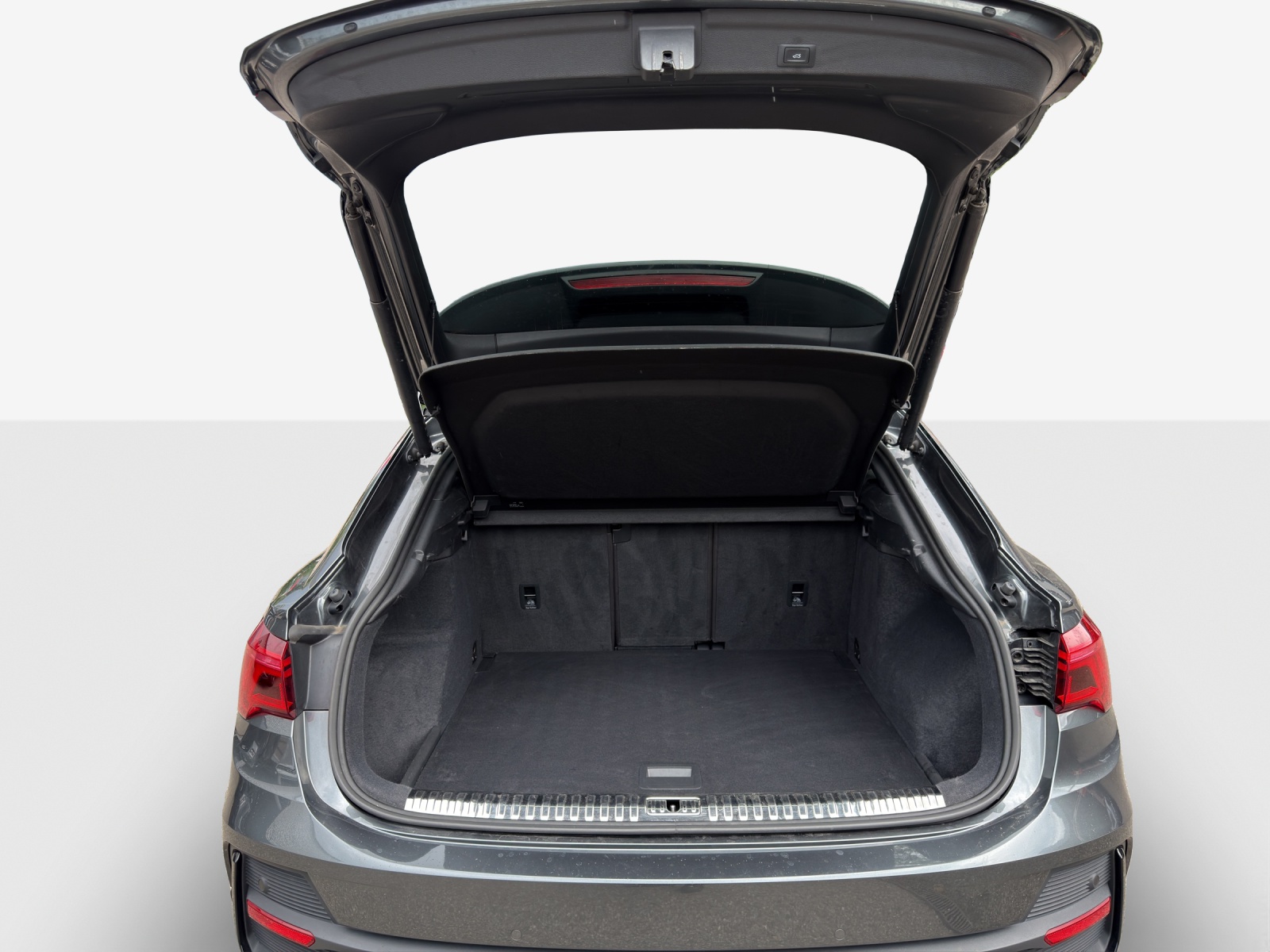 AUDI Q3 Sportback 35 TFSI S line Attraction S-tronic-image-12